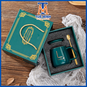Hộp quà cốc sứ Lucky Gift có nắp thìa tặng hộp quà sang trọng