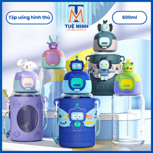 Bình nước nhựa tập uống Jx110 chamr hình thú quai đeo tiện lợi dung tích 600ml