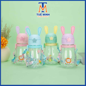 Bình nước nhựa tập uống tai thỏ cao su kèm dây đeo tiện lợi